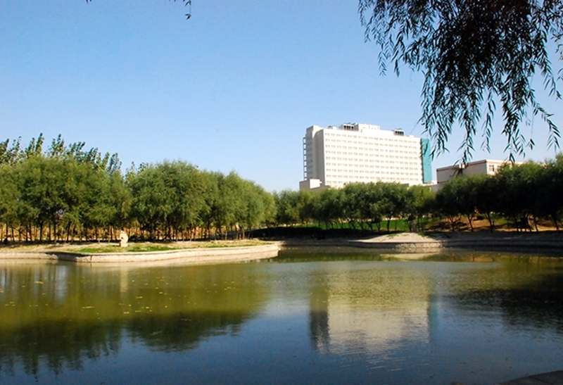 邢臺醫(yī)學高等專科學校校園風光掠影